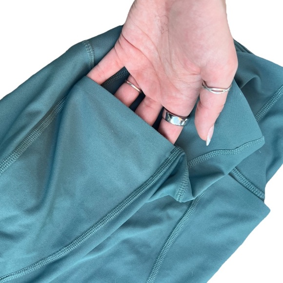 Xersion Women’s Size Small 7/8 Ankle Leggings High Rise Compression Sage Green - Picture 4 of 9